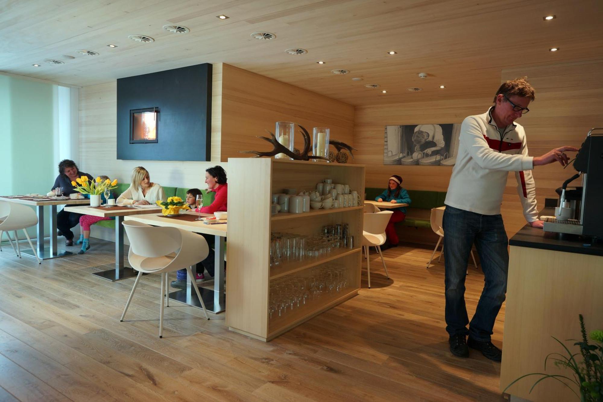 Aparthotel Alpinresort Damuels Exteriör bild